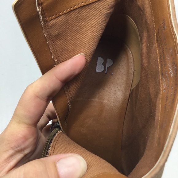 BP. Trolley Leather Ankle Bootie - Picture 8 of 8